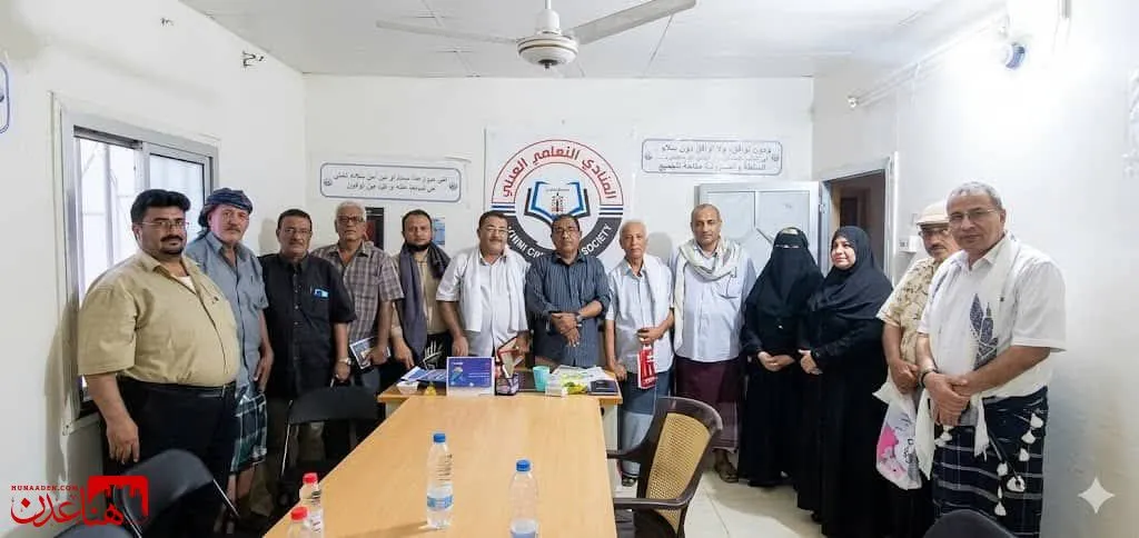 عدن.. القوى والشخصيات العدنية والجنوبية تستمر بعقد لقاءتها لحشد شراكة وطنية لتبني مشروع "الدولة الاتحادية"