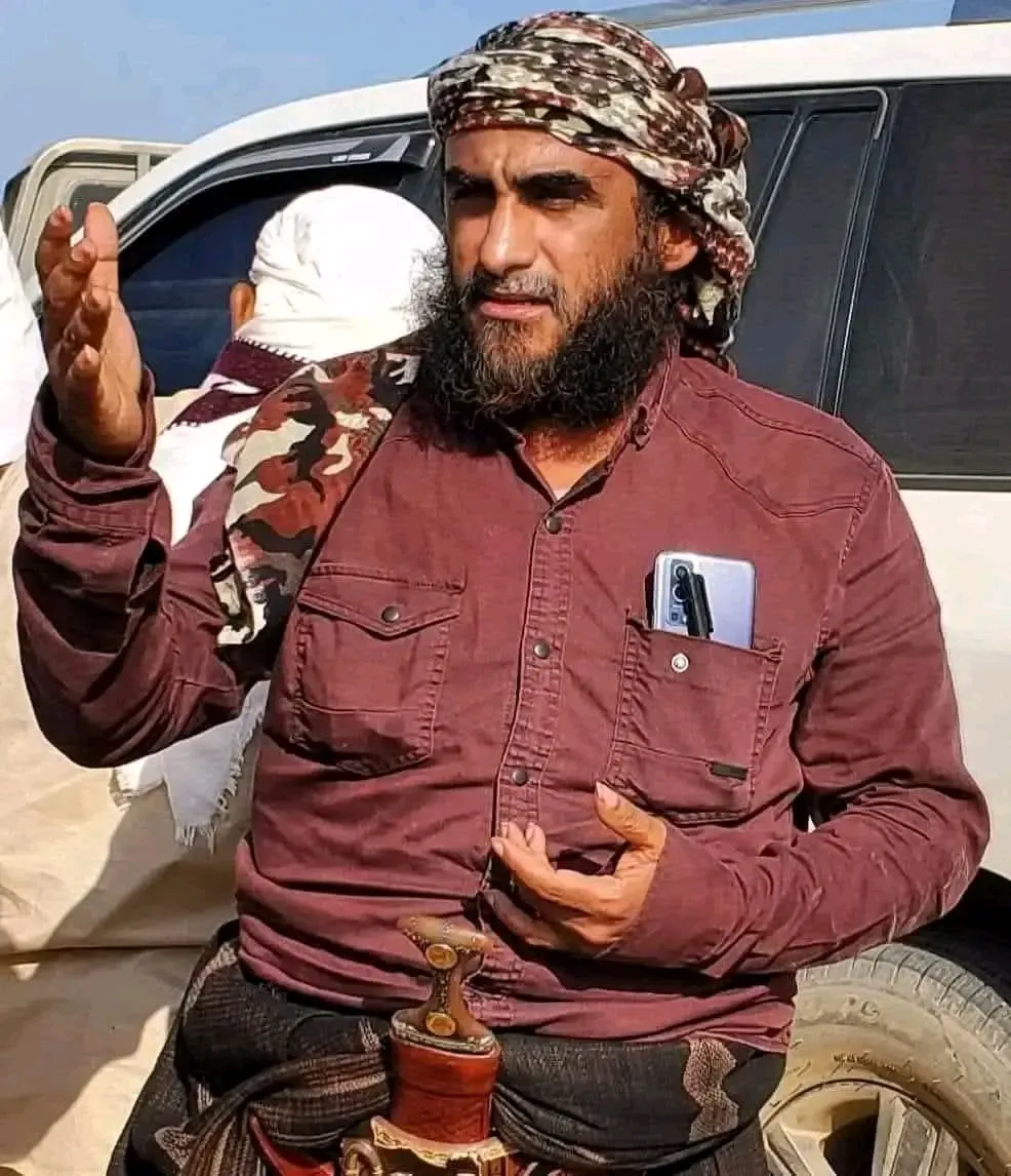 مقرب من السعودية.. اغتيال قائد عسكري بارز  في قوات طارق صالح بالساحل الغربي