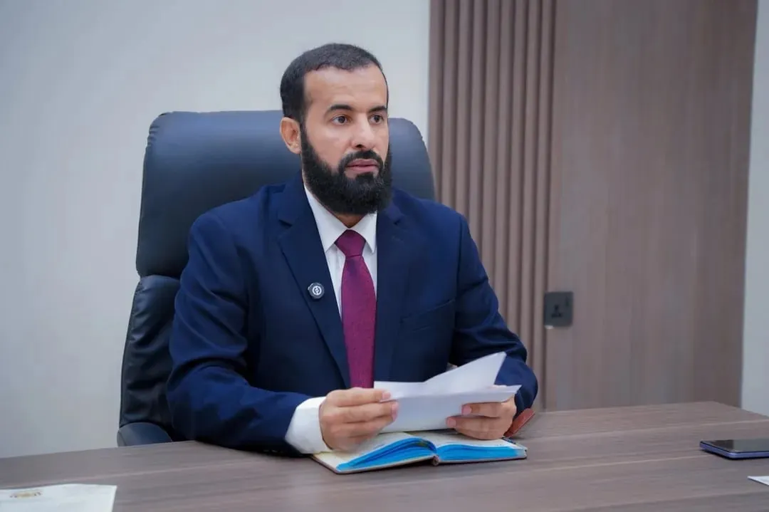 أسرع إجراء لمحافظ أبين بحق قيادات أمنية أطلقت النار خلال اجتماع رسمي
