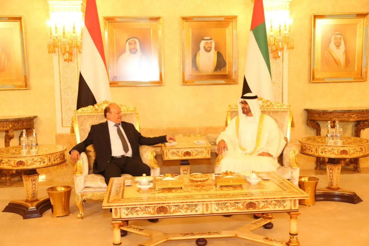 رئيس الإمارات يثير جدلا بعد وفاة الرئيس هادي!